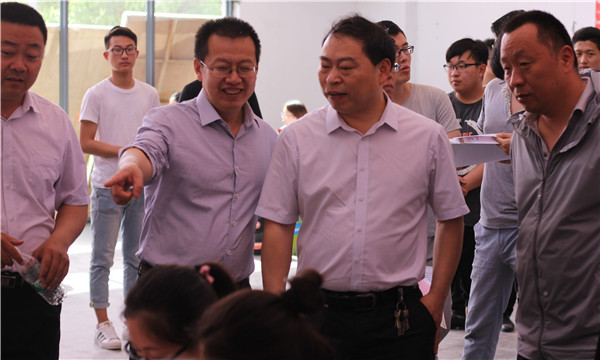IMG_2232_副本_副本.jpg