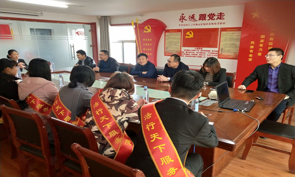 1542457216513641.jpg 新青年.jpg