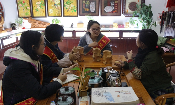 1478009188532081.jpg 新青年 (1).jpg