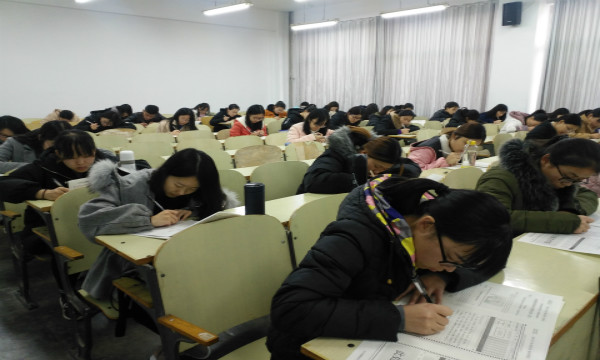 1513073980331125.jpg 四六级模拟.jpg