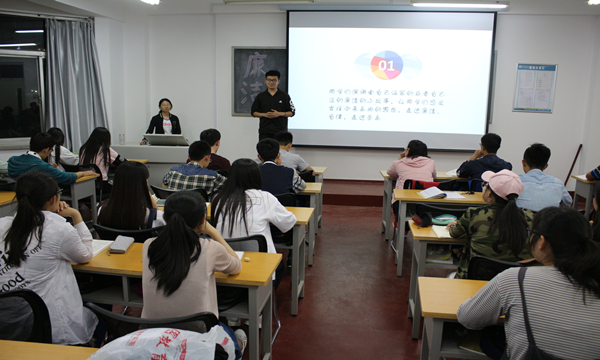 1494510974695355.jpg 【商学】举办”传廉洁文化 做清白之人“活动.jpg