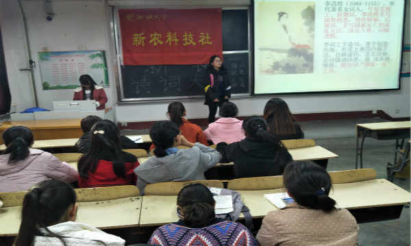 1512119806350758.jpg 活动照片.jpg