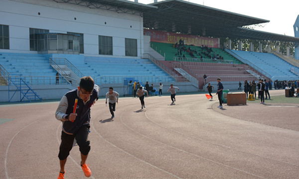 1509949641346337.jpg 新青年_看图王.jpg